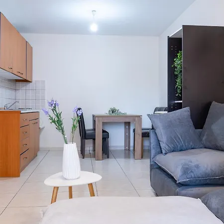 Blossom Apartman Kavála